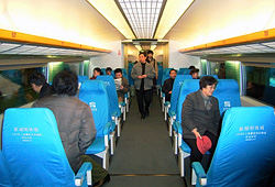 ���j�A�E���ʎԎԓ�