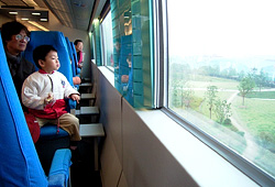 ���j�A�E�ԑ�