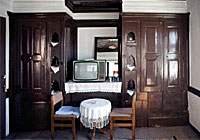 �T�t�����{���E�Q�X�g�n�E�X